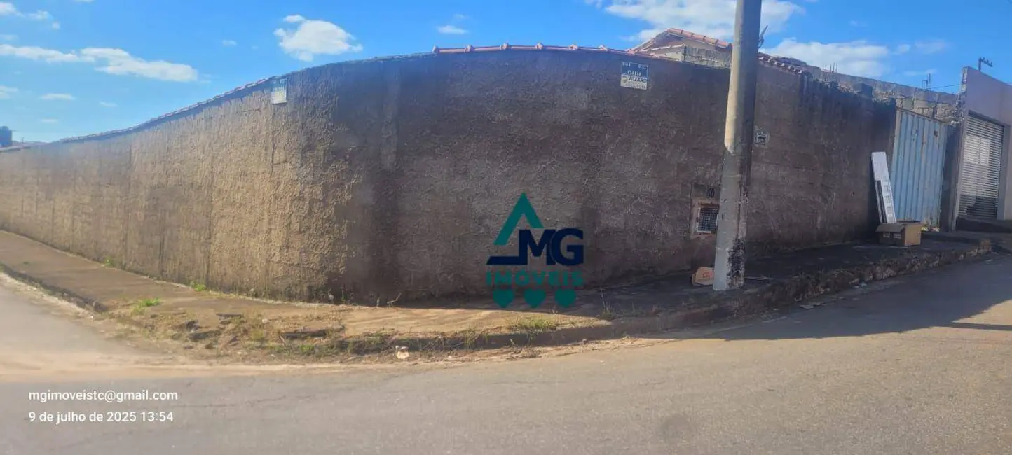 Foto 4 de Casa com 2 quartos à venda, 156m2 em Tres Coracoes - MG