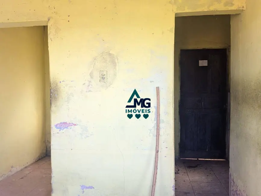 Foto 3 de Casa com 2 quartos à venda, 65m2 em Tres Coracoes - MG