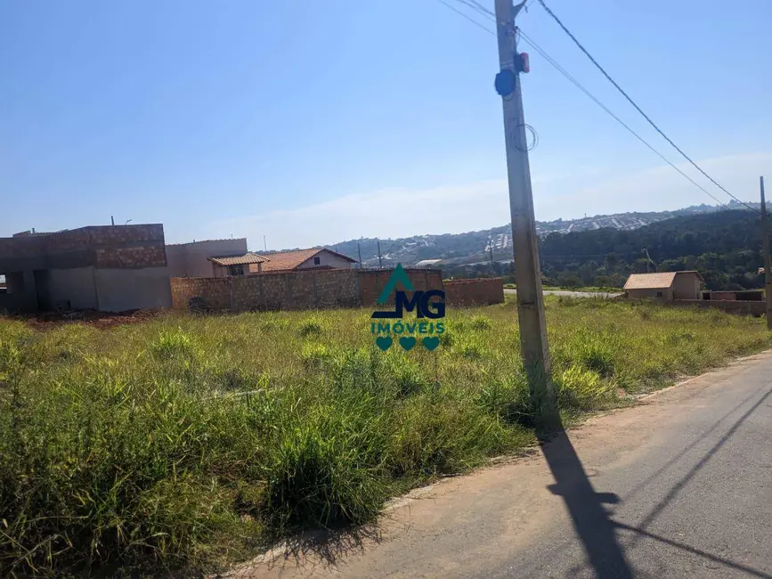 Foto 3 de Terreno / Lote à venda, 200m2 em Tres Coracoes - MG