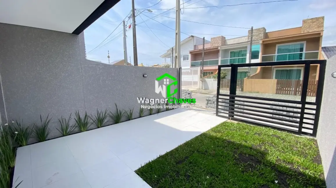 Foto 3 de Sobrado com 3 quartos à venda, 106m2 em Matinhos - PR