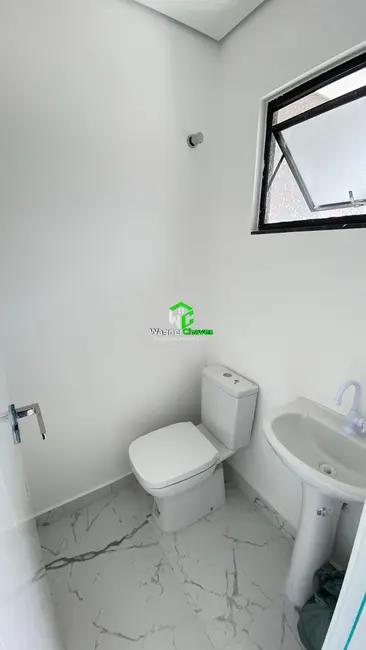 Foto 9 de Sobrado com 3 quartos à venda, 106m2 em Matinhos - PR