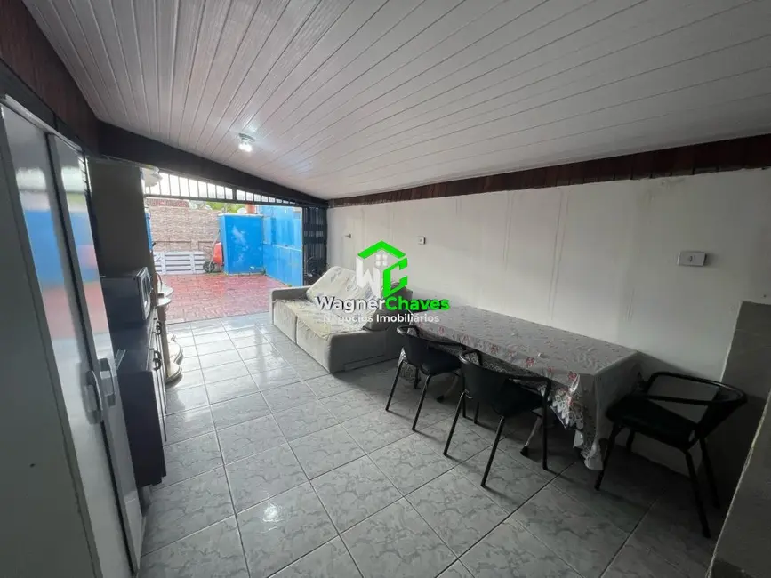 Foto 9 de Casa com 5 quartos à venda, 300m2 em Pontal Do Parana - PR