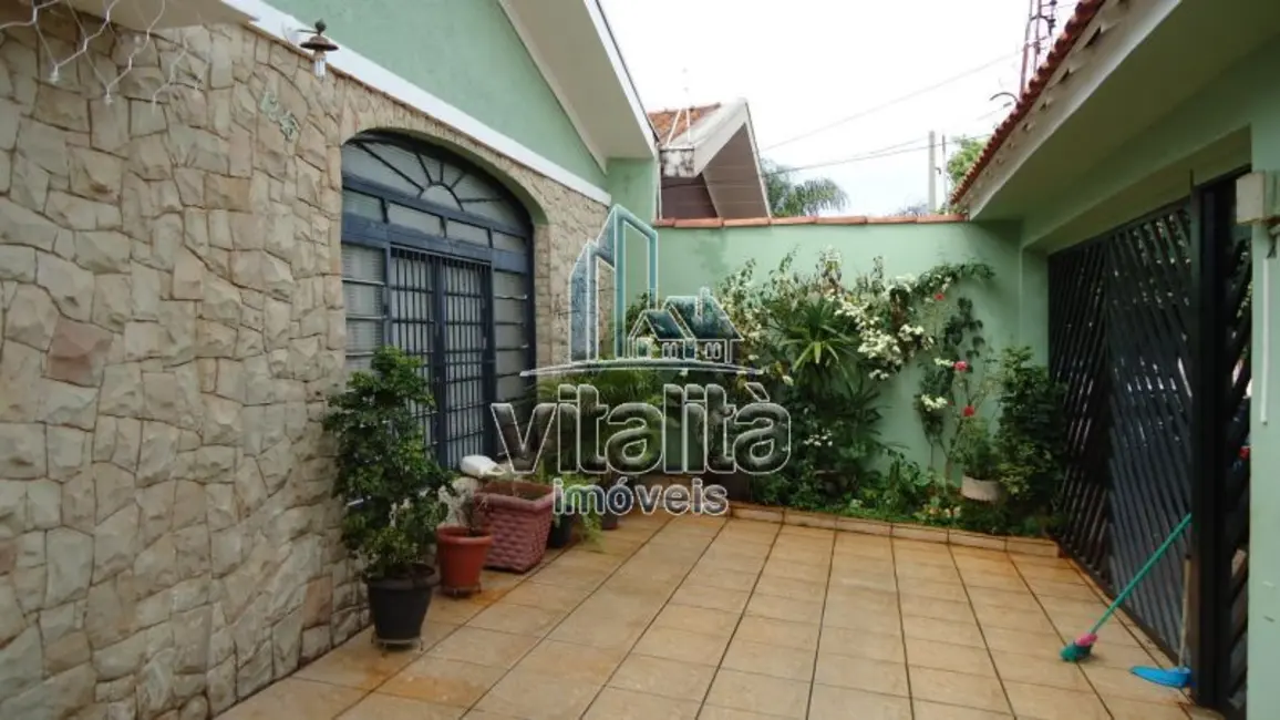 Foto 1 de Casa com 3 quartos à venda, 135m2 em Campos Elíseos, Ribeirao Preto - SP