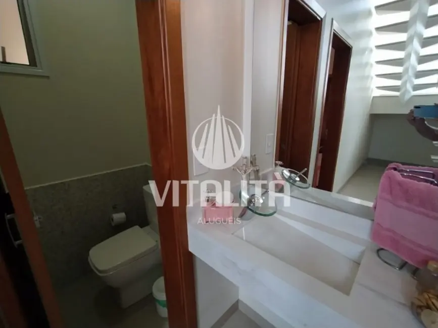 Casa com 3 quartos à venda, 226m2 em Ribeirao Preto - SP - imagem 5 Foto 5 de Casa com 3 quartos à venda, 226m2 em Ribeirao Preto - SP