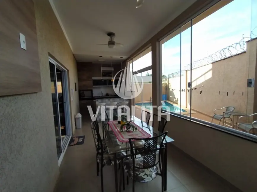 Casa com 3 quartos à venda, 226m2 em Ribeirao Preto - SP - imagem 8 Foto 8 de Casa com 3 quartos à venda, 226m2 em Ribeirao Preto - SP