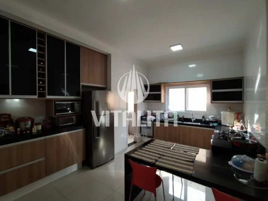 Casa com 3 quartos à venda, 226m2 em Ribeirao Preto - SP - imagem 6 Foto 6 de Casa com 3 quartos à venda, 226m2 em Ribeirao Preto - SP