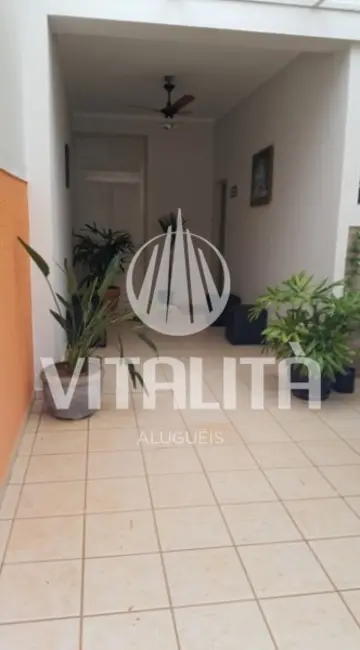 Foto 2 de Casa com 3 quartos à venda, 180m2 em Jardim Macedo, Ribeirao Preto - SP