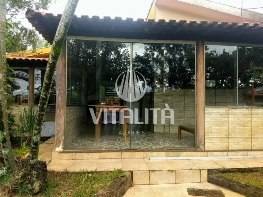 Foto 3 de Casa com 3 quartos à venda, 200m2 em Cajuru - SP