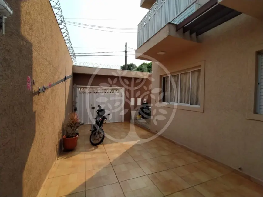 Foto 2 de Casa com 6 quartos à venda, 361m2 em Planalto Verde, Ribeirao Preto - SP