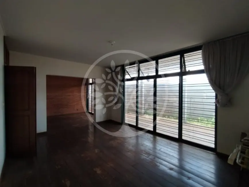 Casa com 4 quartos para alugar, 507m2 em Jardim Sumaré, Ribeirao Preto - SP - imagem 5 Foto 5 de Casa com 4 quartos para alugar, 507m2 em Jardim Sumaré, Ribeirao Preto - SP