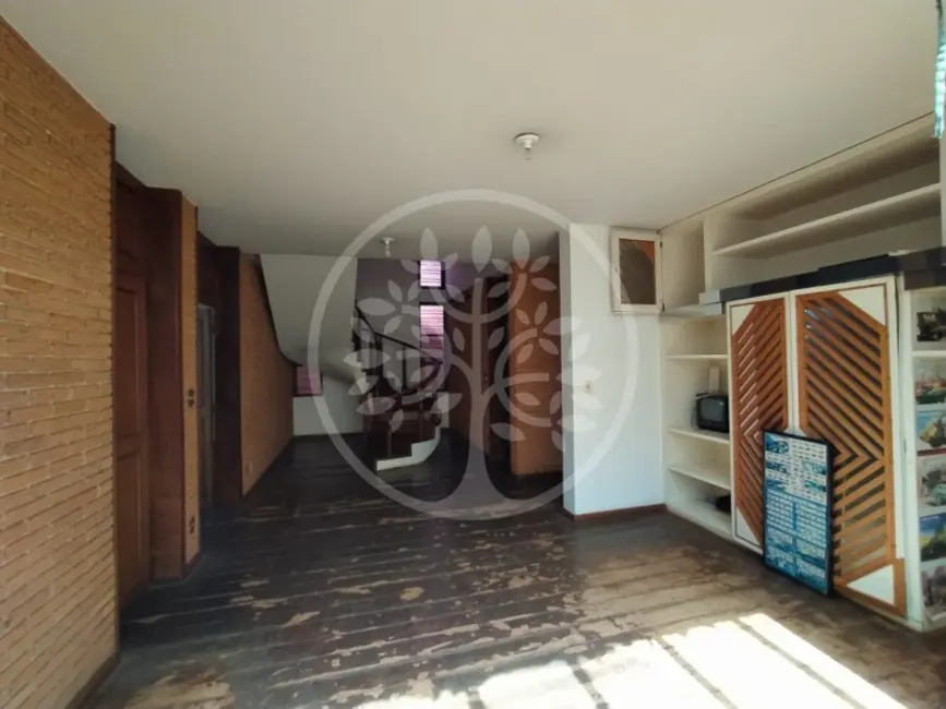 Casa com 4 quartos para alugar, 507m2 em Jardim Sumaré, Ribeirao Preto - SP - imagem 3 Foto 3 de Casa com 4 quartos para alugar, 507m2 em Jardim Sumaré, Ribeirao Preto - SP