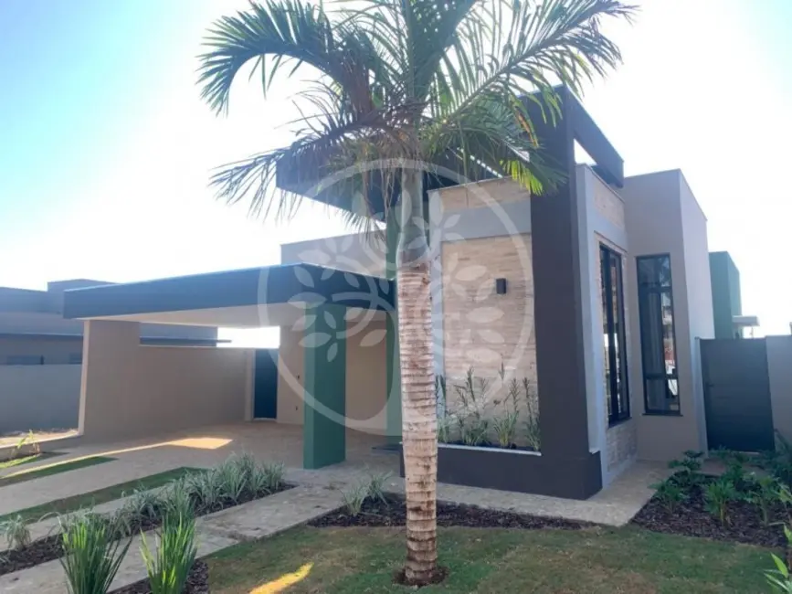 Foto 2 de Casa com 3 quartos para alugar, 200m2 em Ribeirao Preto - SP