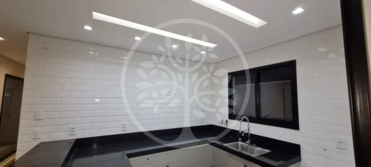 Casa com 3 quartos à venda, 157m2 em Jardim Cybelli, Ribeirao Preto - SP - imagem 9 Foto 9 de Casa com 3 quartos à venda, 157m2 em Jardim Cybelli, Ribeirao Preto - SP