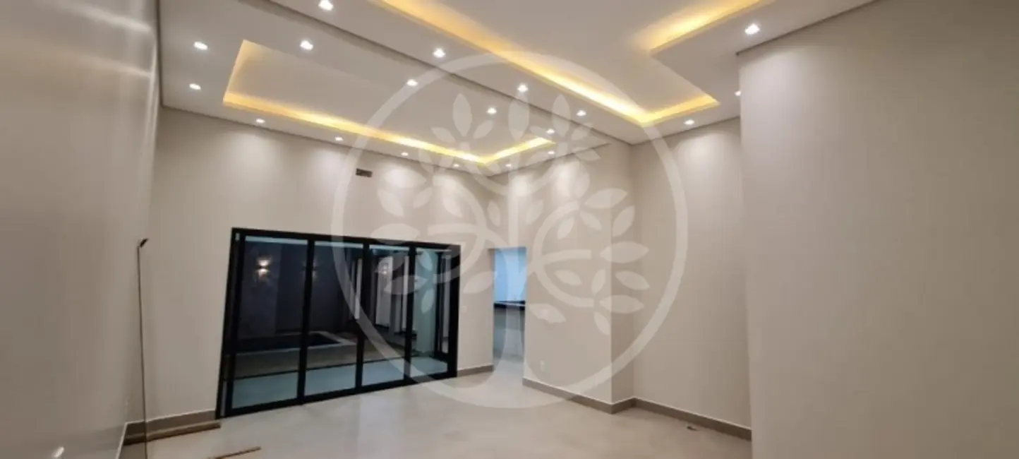 Casa com 3 quartos à venda, 157m2 em Jardim Cybelli, Ribeirao Preto - SP - imagem 3 Foto 3 de Casa com 3 quartos à venda, 157m2 em Jardim Cybelli, Ribeirao Preto - SP