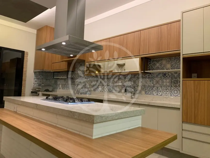 Casa com 3 quartos para alugar, 189m2 em Ribeirao Preto - SP - imagem 9 Foto 9 de Casa com 3 quartos para alugar, 189m2 em Ribeirao Preto - SP