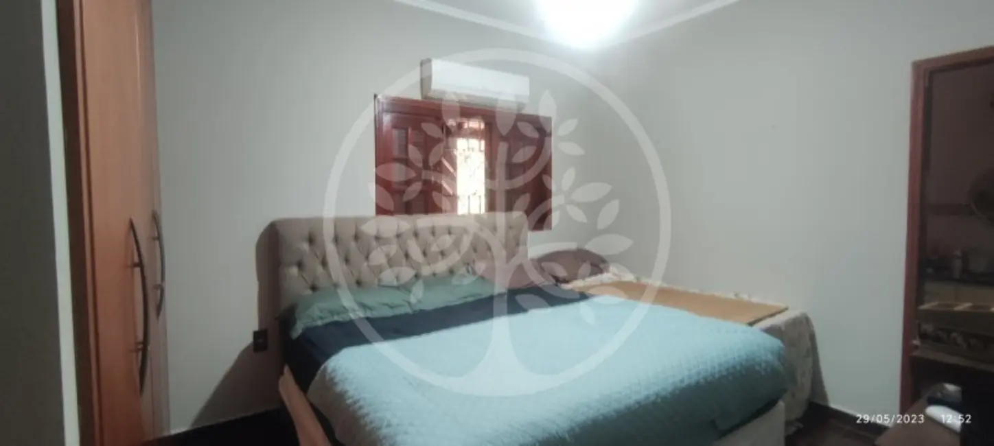 Casa com 4 quartos à venda, 161m2 em Ribeirao Preto - SP - imagem 9 Foto 9 de Casa com 4 quartos à venda, 161m2 em Ribeirao Preto - SP