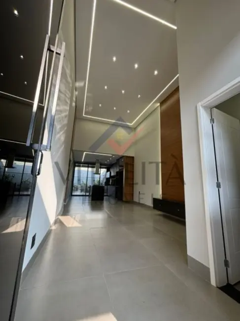 Casa com 3 quartos à venda, 147m2 em Ribeirao Preto - SP - imagem 2 Foto 2 de Casa com 3 quartos à venda, 147m2 em Ribeirao Preto - SP