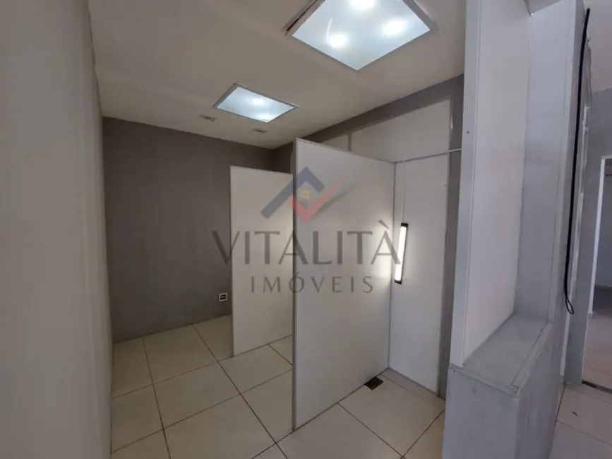 Foto 5 de Sala Comercial com 4 quartos para alugar, 214m2 em Jardim Sumaré, Ribeirao Preto - SP