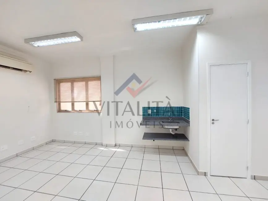 Foto 2 de Sala Comercial para alugar, 30m2 em Jardim Irajá, Ribeirao Preto - SP