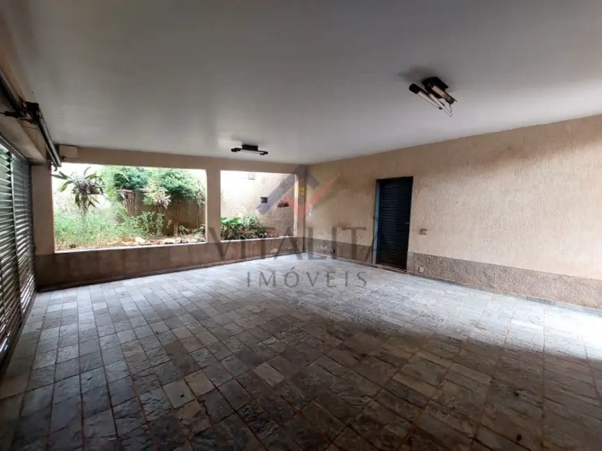 Casa com 3 quartos para alugar, 278m2 em Alto da Boa Vista, Ribeirao Preto - SP - imagem 3 Foto 3 de Casa com 3 quartos para alugar, 278m2 em Alto da Boa Vista, Ribeirao Preto - SP
