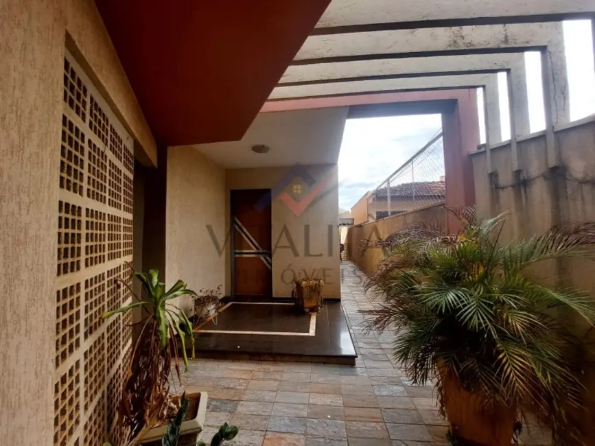 Foto 2 de Casa com 3 quartos para alugar, 278m2 em Alto da Boa Vista, Ribeirao Preto - SP