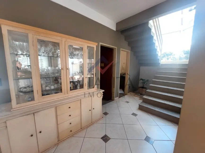 Foto 8 de Casa com 3 quartos para alugar, 277m2 em Jardim Califórnia, Ribeirao Preto - SP