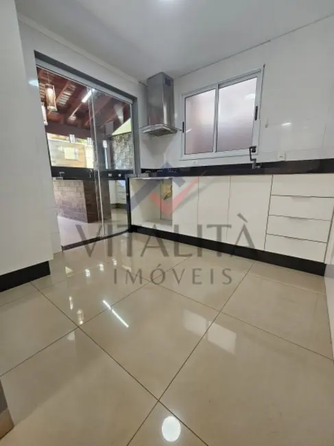 Casa com 3 quartos à venda, 157m2 em Vila do Golf, Ribeirao Preto - SP - imagem 8 Foto 8 de Casa com 3 quartos à venda, 157m2 em Vila do Golf, Ribeirao Preto - SP