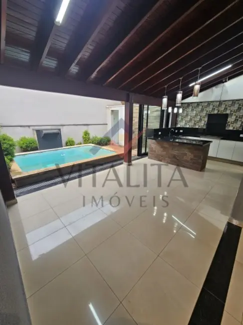 Casa com 3 quartos à venda, 157m2 em Vila do Golf, Ribeirao Preto - SP - imagem 1 Foto 1 de Casa com 3 quartos à venda, 157m2 em Vila do Golf, Ribeirao Preto - SP