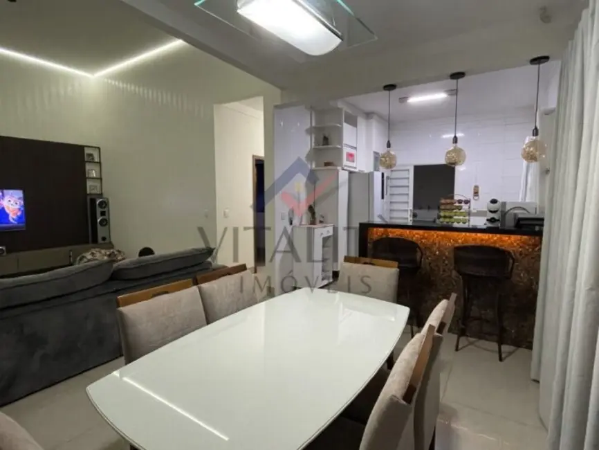 Foto 2 de Casa com 3 quartos à venda, 300m2 em Jardim Anhangüera, Ribeirao Preto - SP