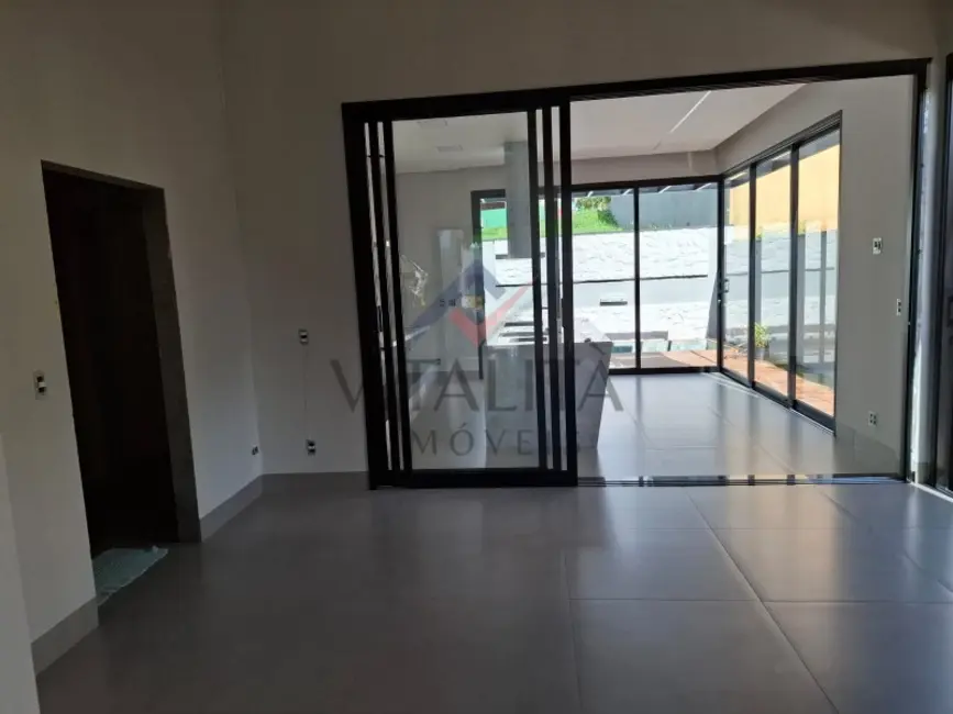 Foto 2 de Casa com 4 quartos à venda, 200m2 em Vila do Golf, Ribeirao Preto - SP