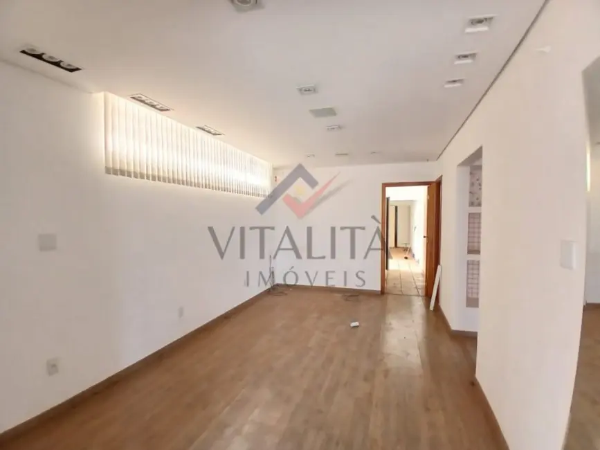 Loja com 6 quartos para alugar, 226m2 em Jardim São Luiz, Ribeirao Preto - SP - imagem 6 Foto 6 de Loja com 6 quartos para alugar, 226m2 em Jardim São Luiz, Ribeirao Preto - SP