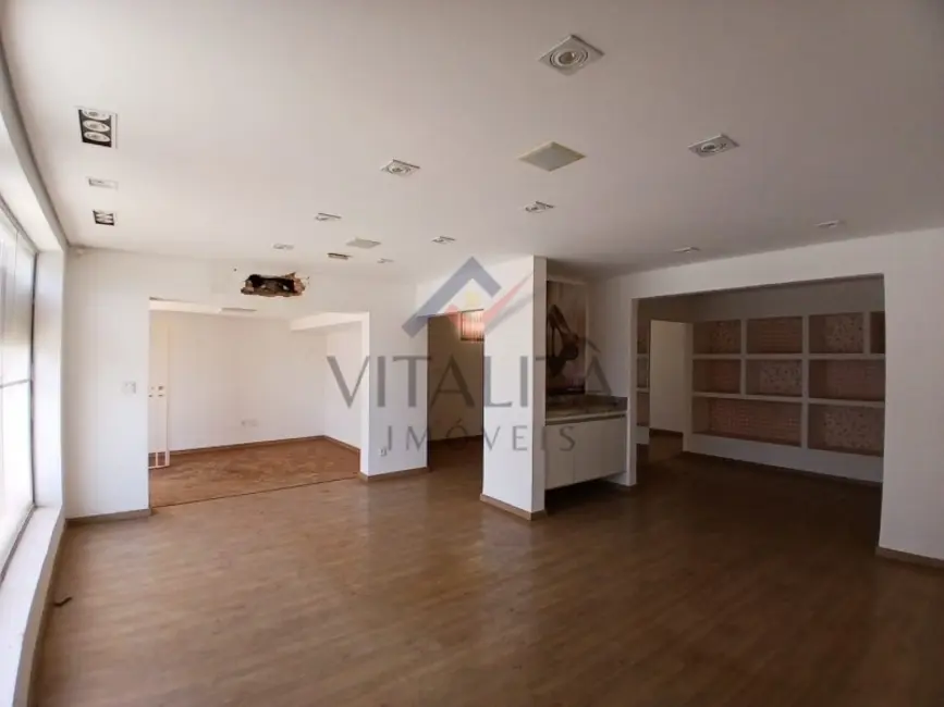 Loja com 6 quartos para alugar, 226m2 em Jardim São Luiz, Ribeirao Preto - SP - imagem 4 Foto 4 de Loja com 6 quartos para alugar, 226m2 em Jardim São Luiz, Ribeirao Preto - SP