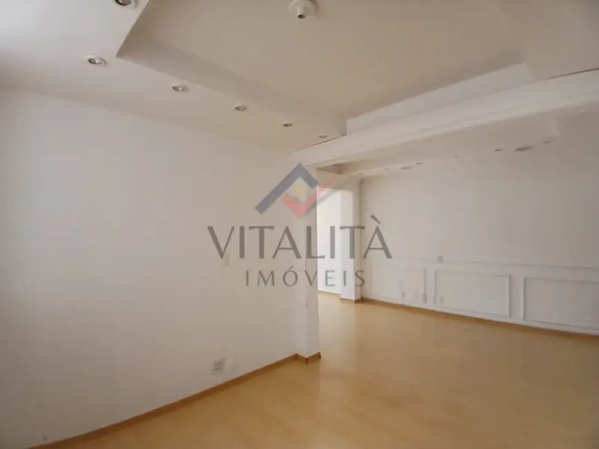 Sala Comercial com 4 quartos para alugar, 241m2 em Jardim Sumaré, Ribeirao Preto - SP - imagem 5 Foto 5 de Sala Comercial com 4 quartos para alugar, 241m2 em Jardim Sumaré, Ribeirao Preto - SP