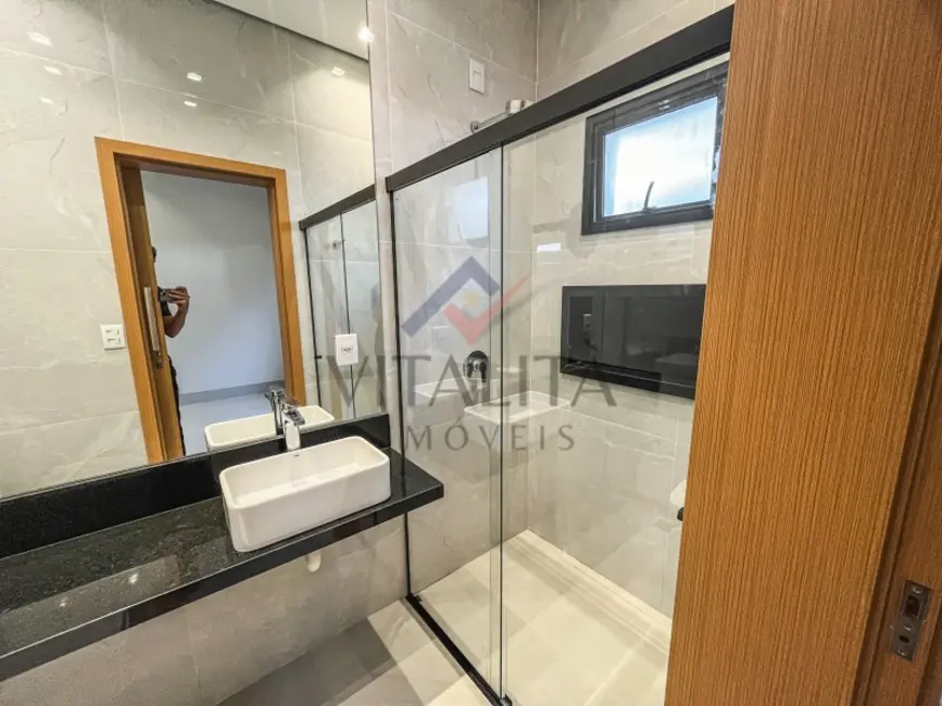 Foto 9 de Casa com 3 quartos para alugar, 173m2 em Ribeirao Preto - SP