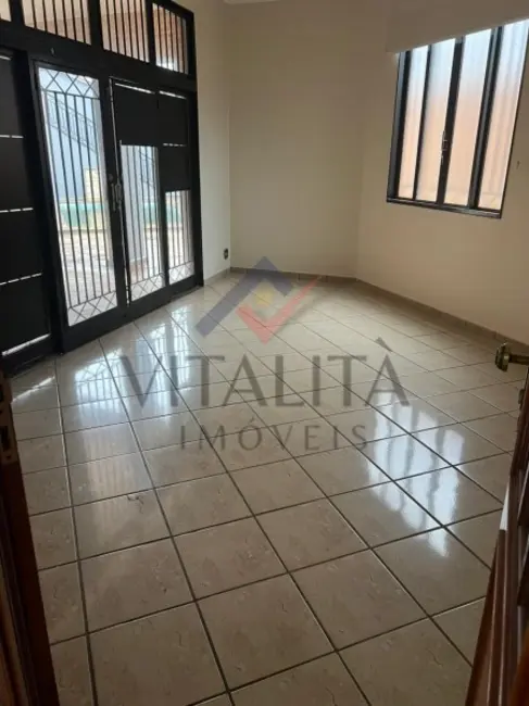 Foto 8 de Casa com 3 quartos para alugar, 295m2 em Ribeirao Preto - SP