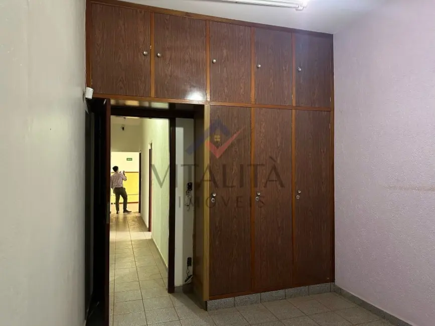 Foto 4 de Casa com 4 quartos à venda, 174m2 em Vila Tibério, Ribeirao Preto - SP