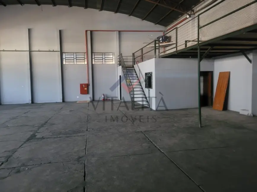 Foto 3 de Sala Comercial com 4 quartos para alugar, 1024m2 em Parque Industrial Tanquinho, Ribeirao Preto - SP