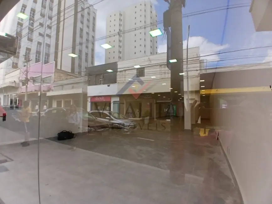 Foto 2 de Loja para alugar, 210m2 em Centro, Ribeirao Preto - SP