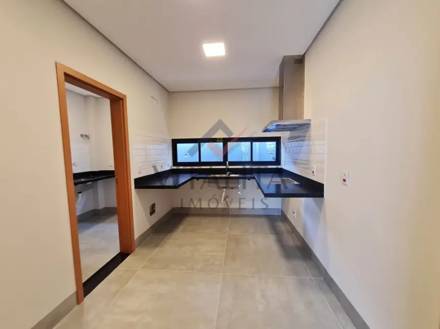 Casa com 3 quartos para alugar, 438m2 em Ribeirao Preto - SP - imagem 9 Foto 9 de Casa com 3 quartos para alugar, 438m2 em Ribeirao Preto - SP