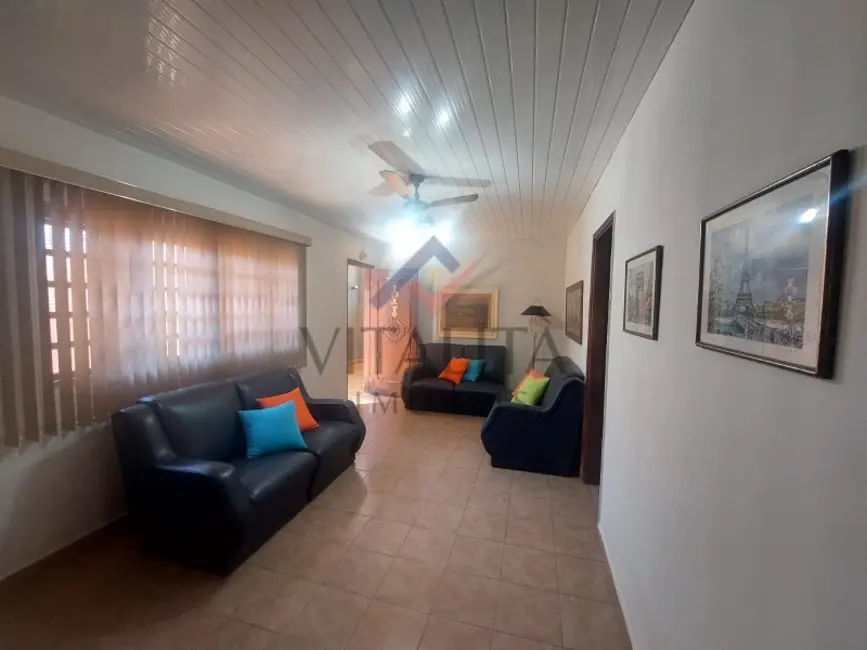 Casa com 3 quartos à venda, 211m2 em Ribeirao Preto - SP - imagem 2 Foto 2 de Casa com 3 quartos à venda, 211m2 em Ribeirao Preto - SP