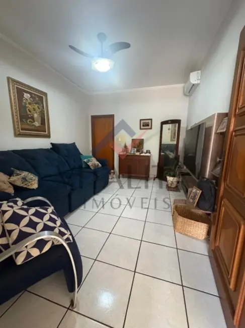 Foto 2 de Casa com 3 quartos à venda, 115m2 em Ribeirao Preto - SP