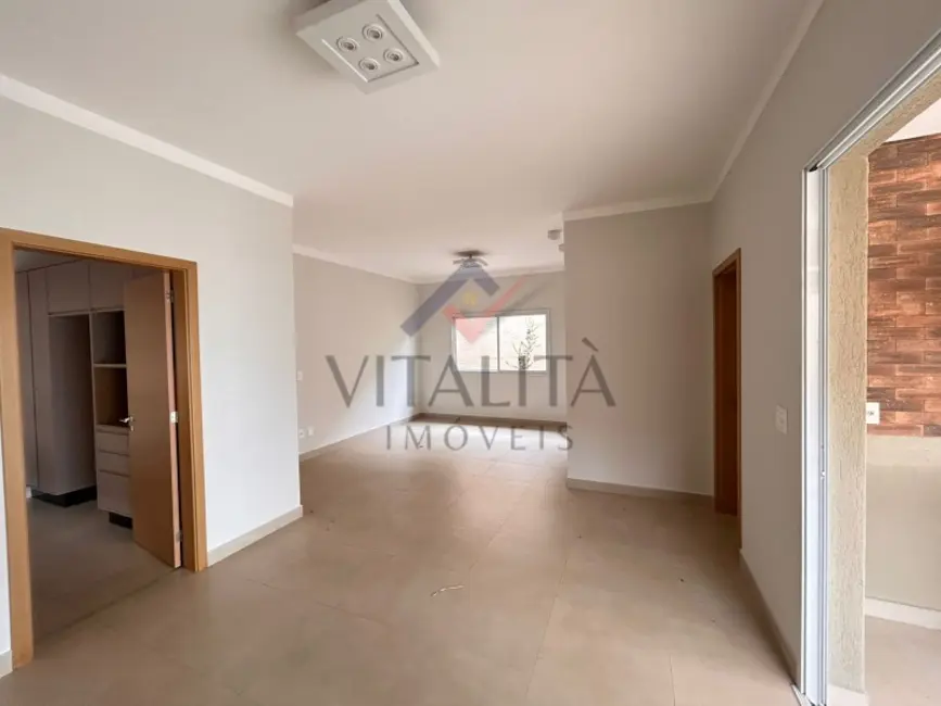 Casa com 3 quartos para alugar, 160m2 em Ribeirao Preto - SP - imagem 3 Foto 3 de Casa com 3 quartos para alugar, 160m2 em Ribeirao Preto - SP