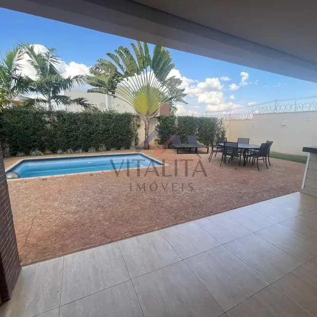 Foto 2 de Casa para alugar, 320m2 em Vila do Golf, Ribeirao Preto - SP