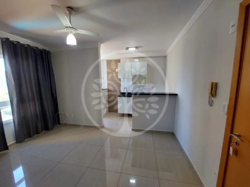 Foto 3 de Apartamento com 1 quarto para alugar, 36m2 em Residencial Flórida, Ribeirao Preto - SP