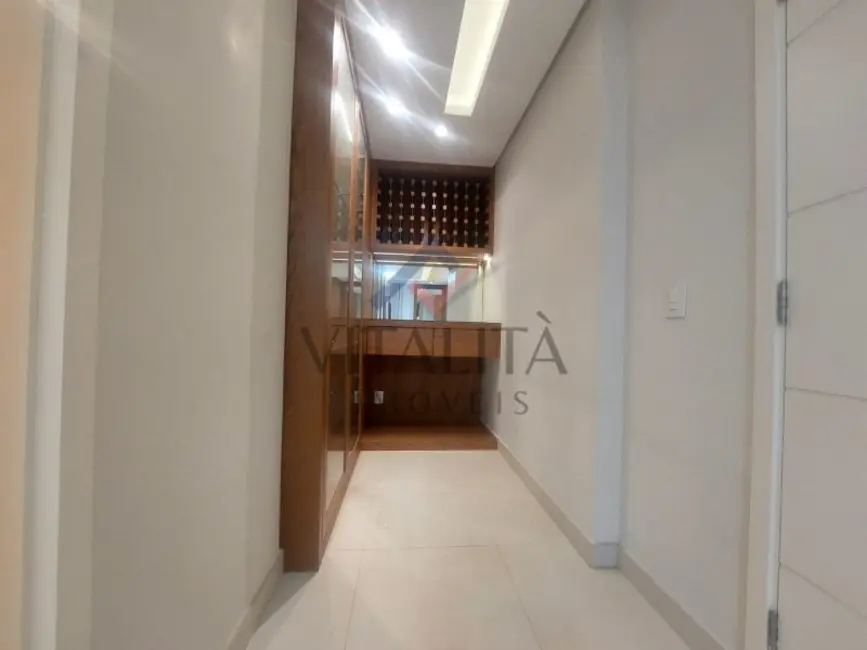 Apartamento com 3 quartos para alugar, 156m2 em Jardim Botânico, Ribeirao Preto - SP - imagem 7 Foto 7 de Apartamento com 3 quartos para alugar, 156m2 em Jardim Botânico, Ribeirao Preto - SP