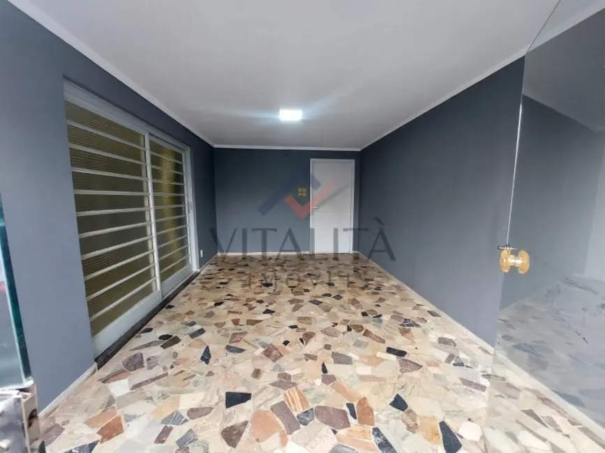 Casa com 3 quartos para alugar, 170m2 em Centro, Ribeirao Preto - SP - imagem 8 Foto 8 de Casa com 3 quartos para alugar, 170m2 em Centro, Ribeirao Preto - SP