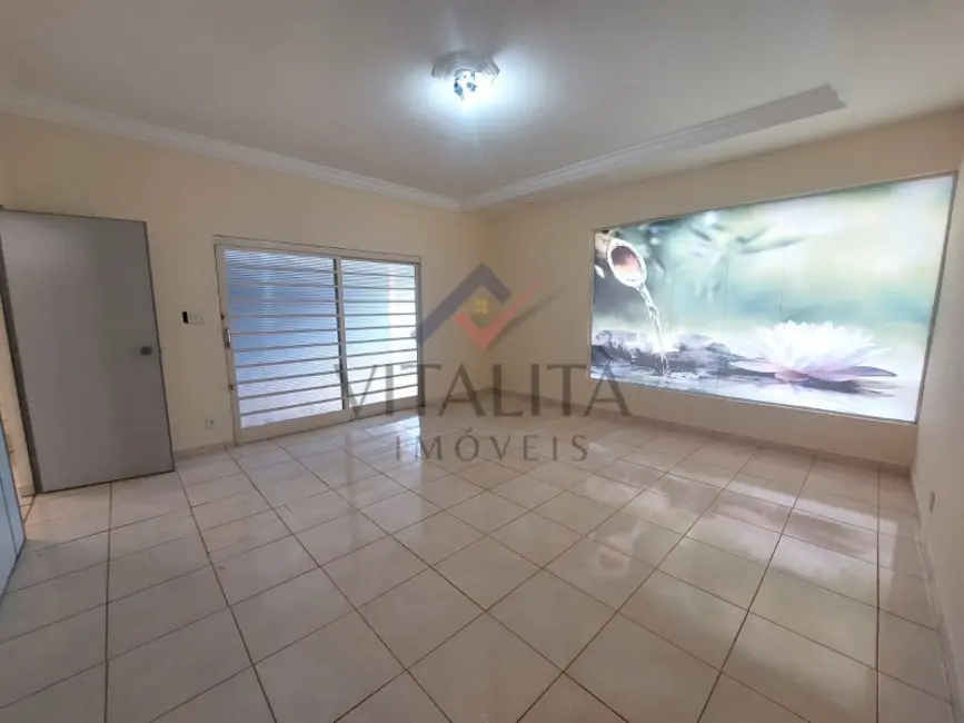 Casa com 3 quartos para alugar, 170m2 em Centro, Ribeirao Preto - SP - imagem 2 Foto 2 de Casa com 3 quartos para alugar, 170m2 em Centro, Ribeirao Preto - SP