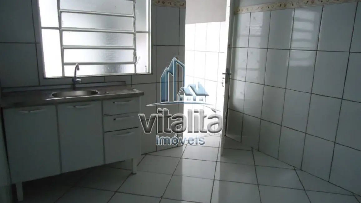 Foto 2 de Casa com 1 quarto para alugar, 60m2 em Ribeirao Preto - SP
