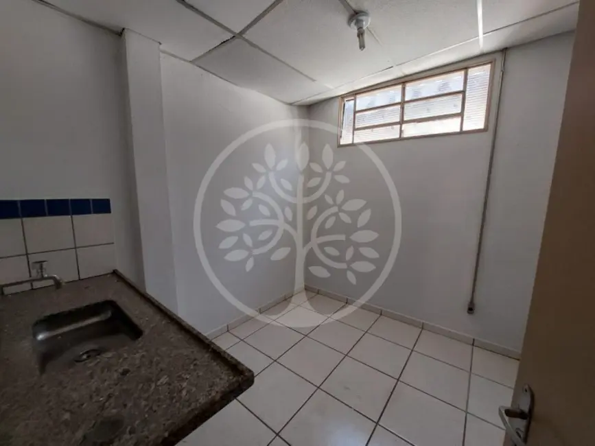 Sala Comercial para alugar, 150m2 em Centro, Ribeirao Preto - SP - imagem 9 Foto 9 de Sala Comercial para alugar, 150m2 em Centro, Ribeirao Preto - SP