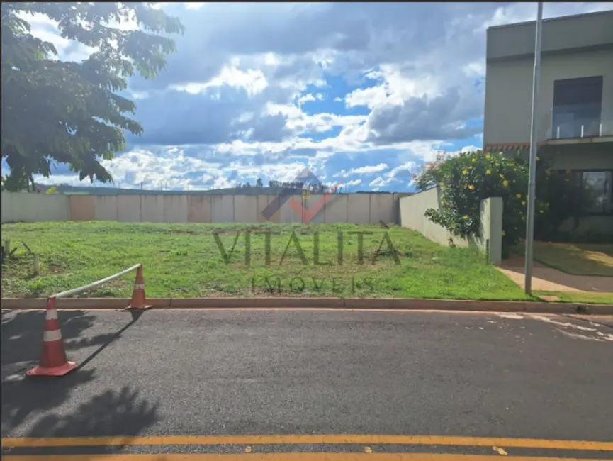 Foto 1 de Terreno / Lote à venda, 369m2 em Ribeirao Preto - SP